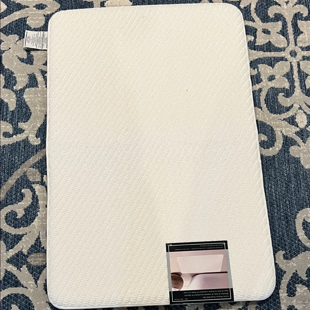 Cotton Memory Foam White Quilted Bath Mat